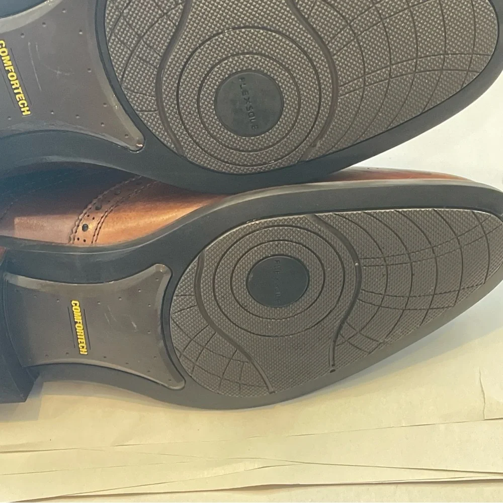 FLORSHEIM MEN'S SIZE 13M COGNAC WING TIP 15170-221 LEATHER COMFORT TECH RUCCI